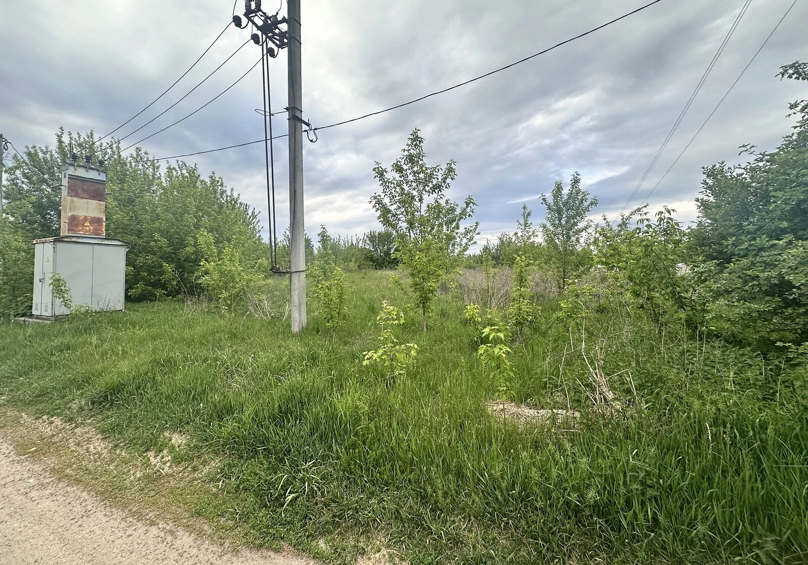 Ділянка 20.3 сотки, Рославичі: житлова забудова, природне озеро, торг - фото 3