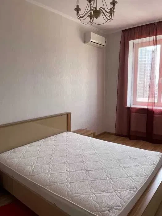 2-кімнатна квартира, Печерський: 2 спальні, Палац Україна за 10 хв - фото 5