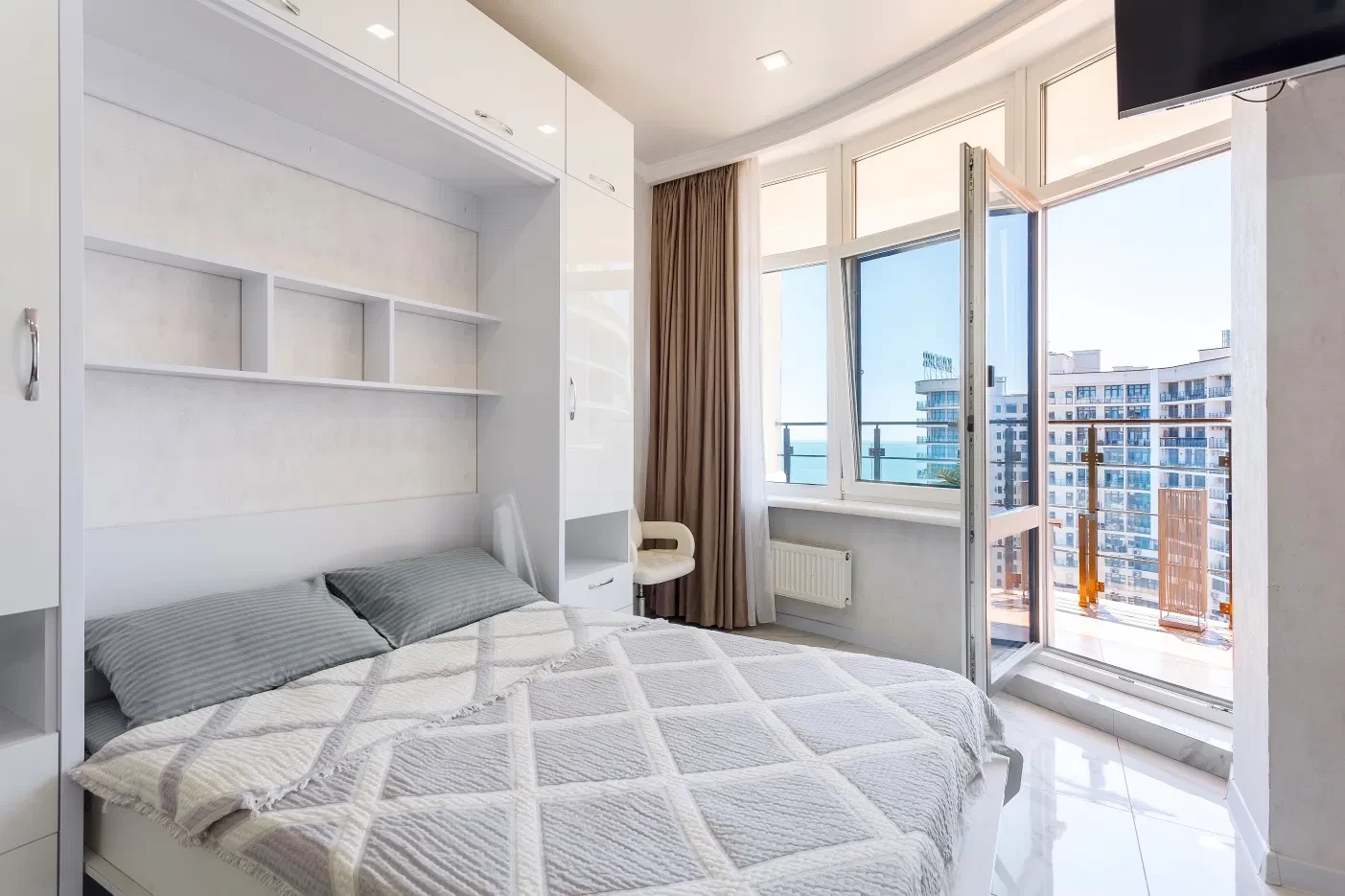 Студія у ЖК 44 перлина: вид на море, тераса 13 м² - фото 2