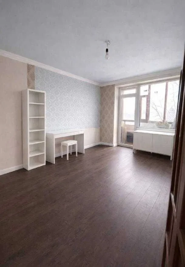 3-комнатная квартира, Холодногорский: частичный ремонт, можно жить, фото 4