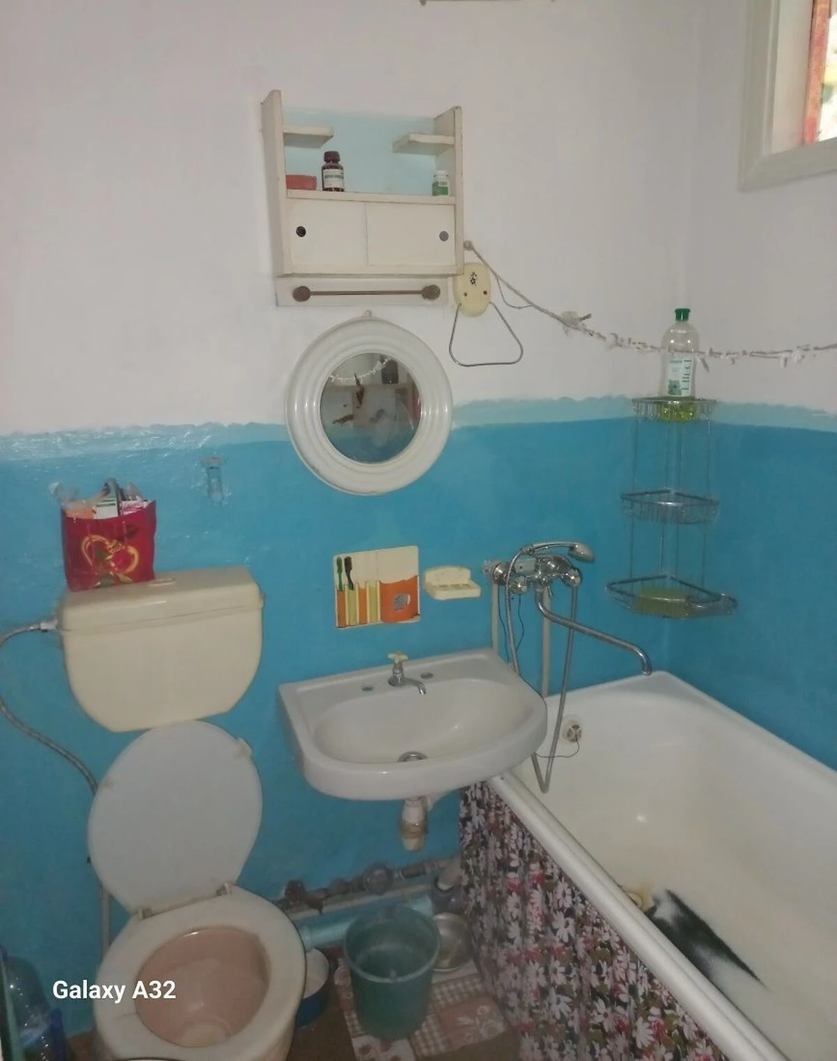 1-кімнатна квартира, Шостка: цегляні стіни, колонка, балкон, фото 5