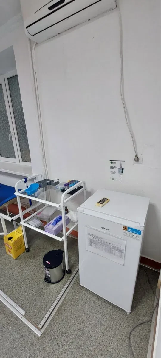 Кабінет лікарської практики, Чернівці: готовий до роботи, зона очікування - фото 3