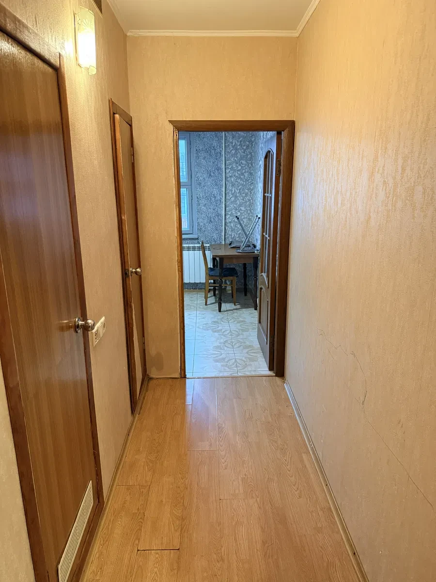 1-кімнатна квартира, Вишгород: велика лоджія, газ і бойлер - фото 3