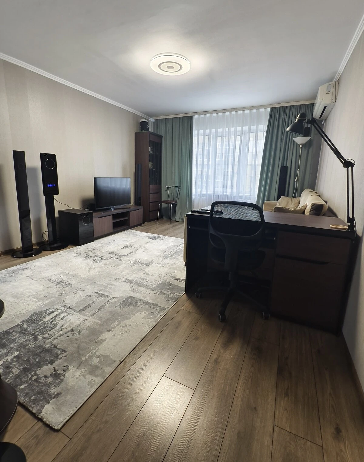 2-кімнатна квартира, Титова: євроремонт, бойлер, вантажний ліфт - фото 4