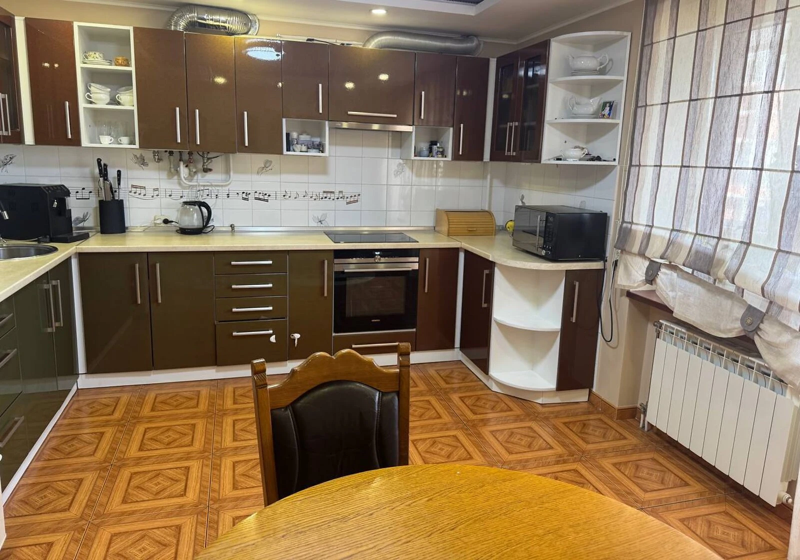 3-кімнатна квартира, Боздош: євроремонт, опалення без світла, 2 санвузли - фото 2