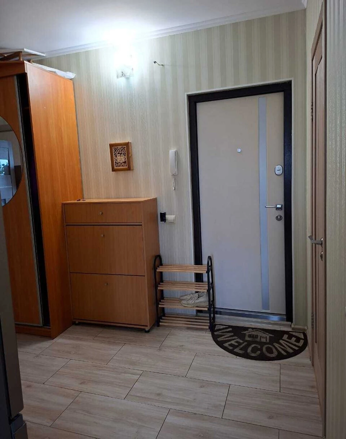 2-комнатная квартира, Вишневое: вода и отопление без света, газ - фото 4