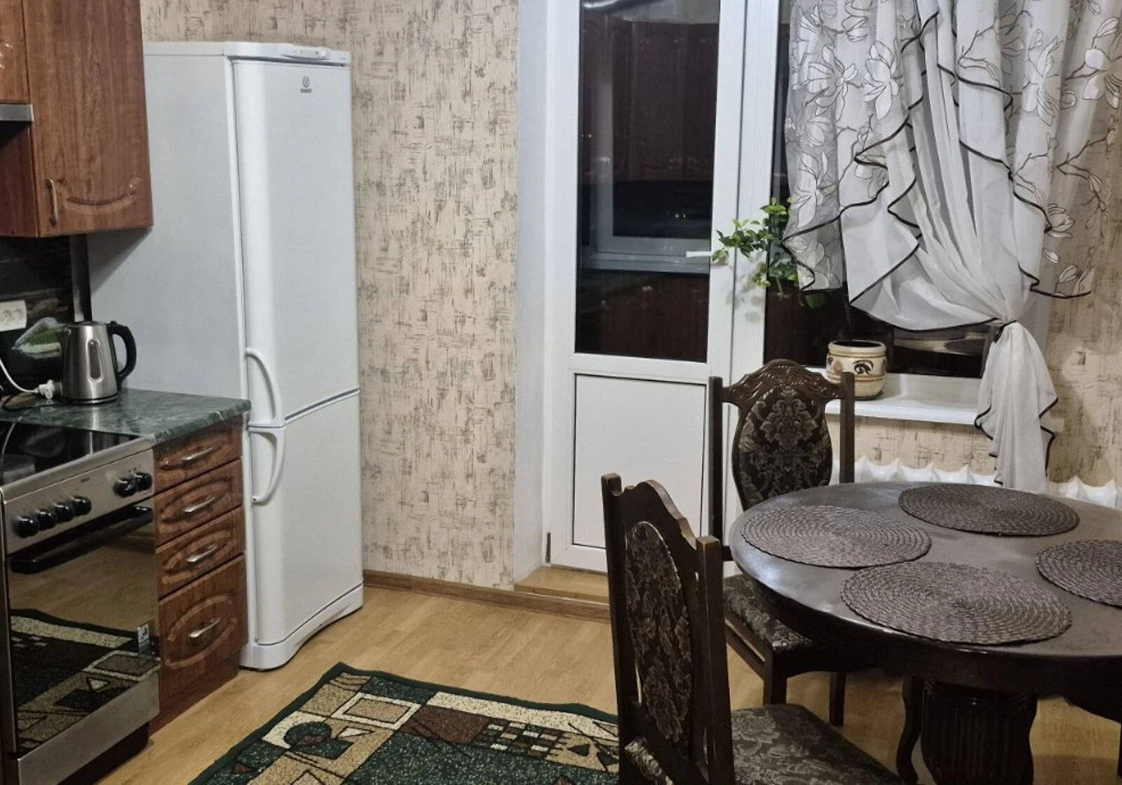 2-кімнатна квартира, Троєщина: житло не використовувалось від побудови
