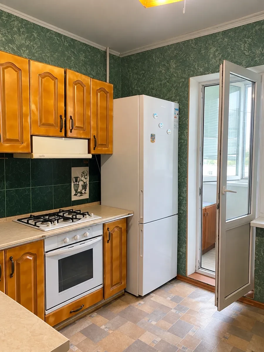1-кімнатна квартира у ЖК Республіка: 5 хв до метро Теремки, сучасний ремонт, фото 2
