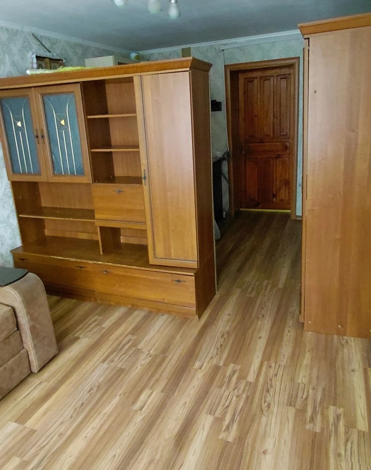 Комната, Льнокомбинат: косметический ремонт, укрытие в доме, фото 2