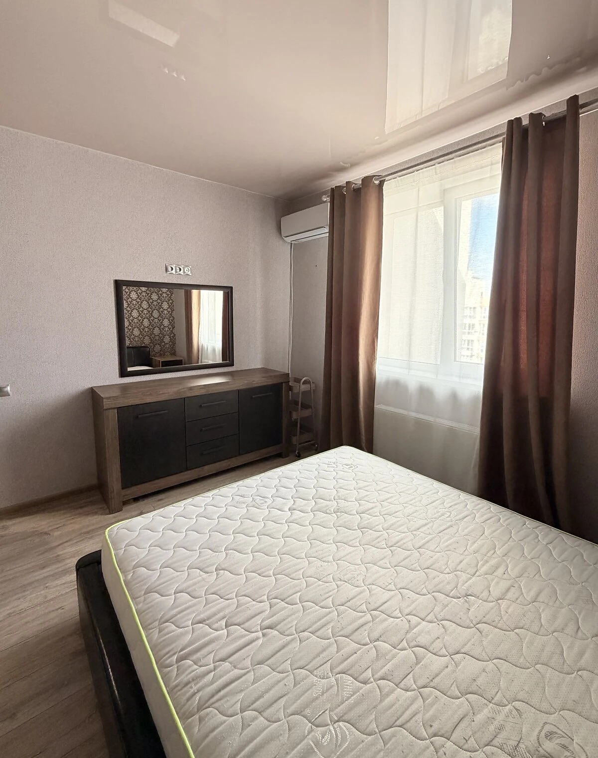1-кімнатна квартира, Софіївська Борщагівка: кухня-студія, єОселя - фото 1