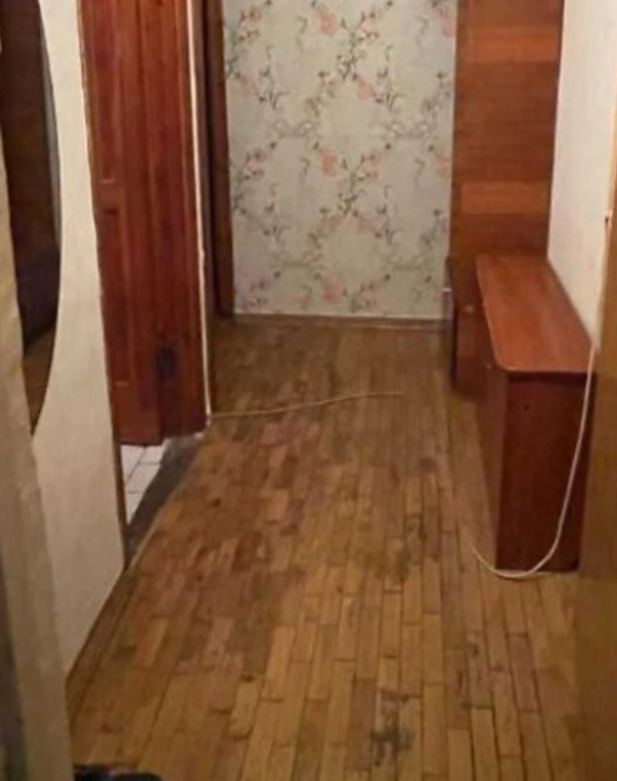 3-комнатная квартира, Вышгородский массив: косметический ремонт, торг, фото 3
