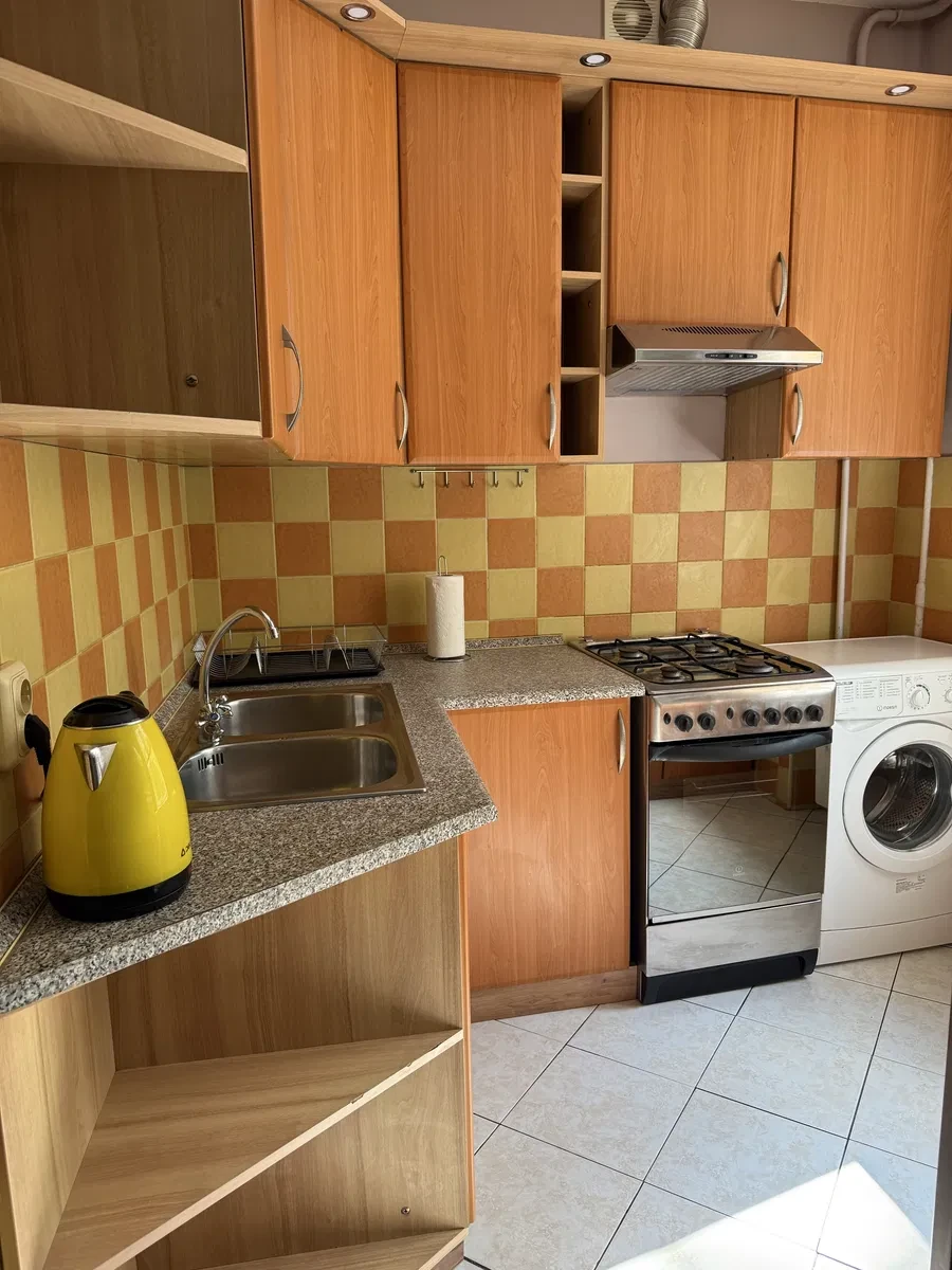 3-кімнатна квартира, Дарницький: вода без світла, можна з тваринами - фото 2
