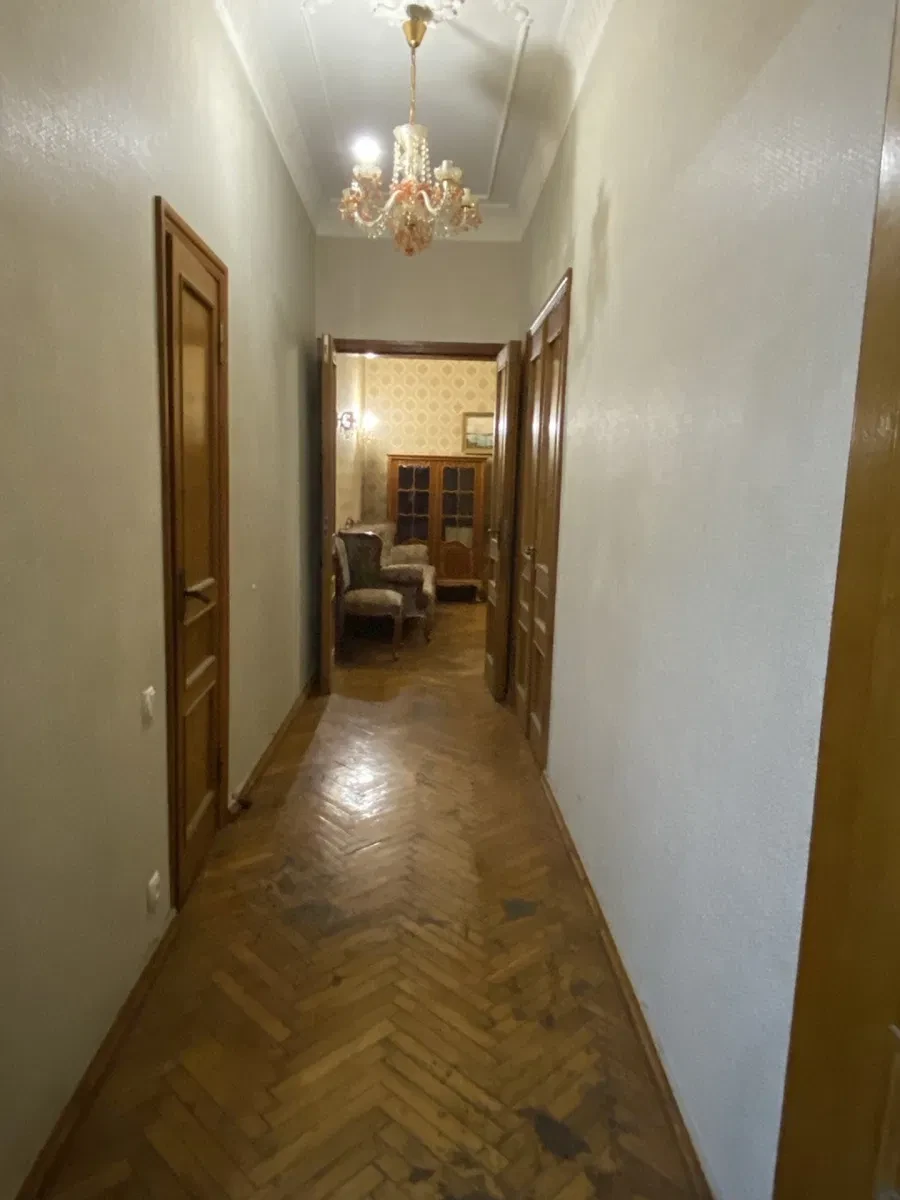 3-кімнатна квартира, Шевченківський: сталінка, метро Ярослава Мудрого, фото 3