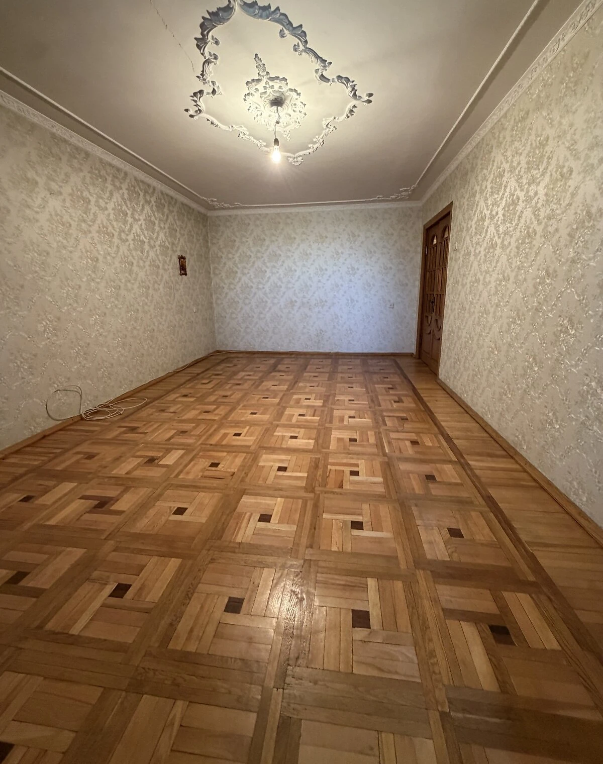 3-кімнатна квартира, Заводський: газове опалення, закритий двір, фото 3