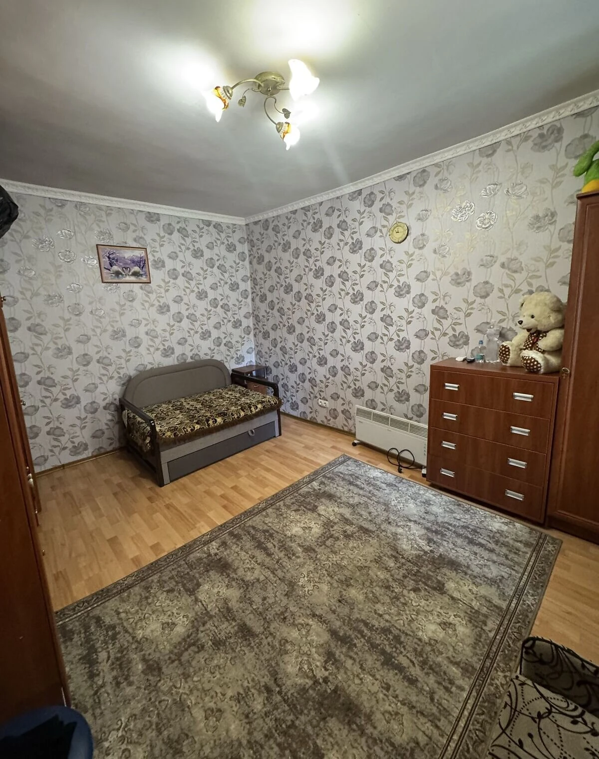 1-кімнатна квартира, вул. Середня: косметичний ремонт, бойлер - фото 2