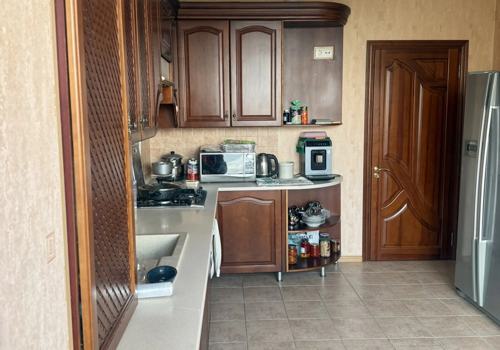 3-кімнатна квартира, Липини: укриття в будинку, закритий двір - фото 4