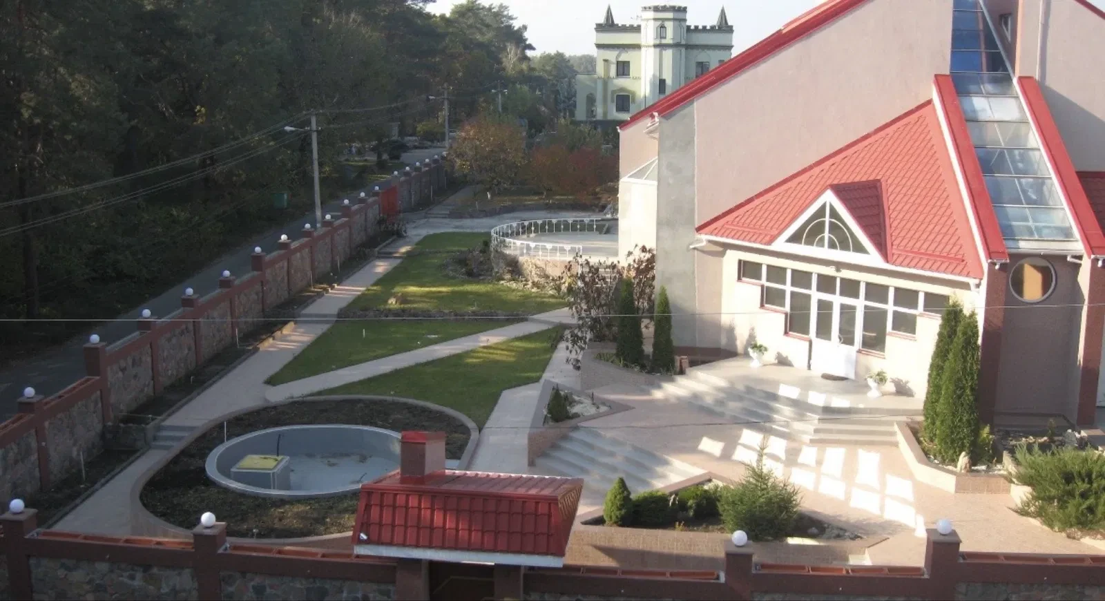 Дом, Лесники: первая линия от леса, бассейн, гараж до 4 авто, фото 3