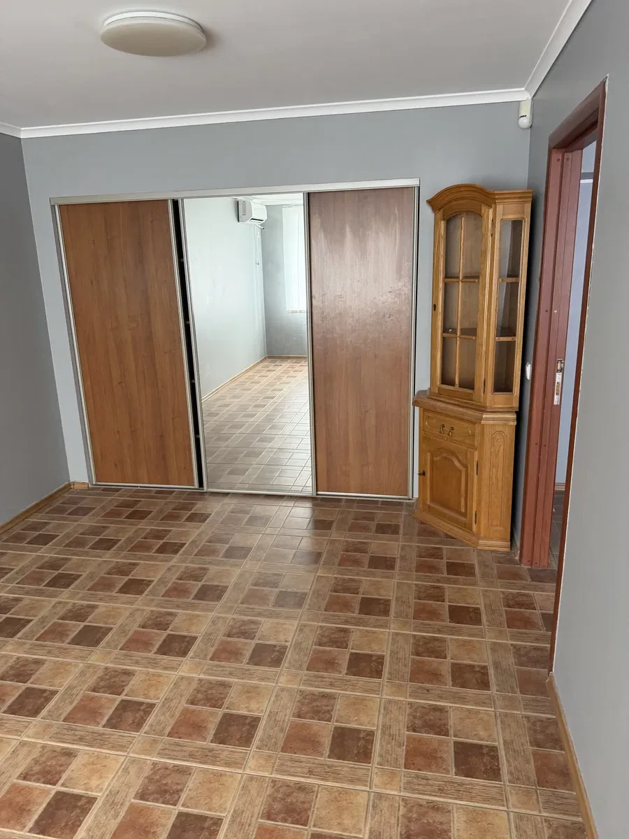 Офіс у центрі: євроремонт, цілодобовий доступ - фото 4