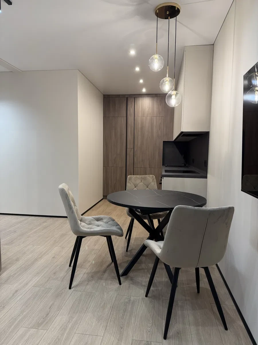 2-кімнатна квартира у ЖК Manhattan City: вид на Берестейський проспект - фото 4