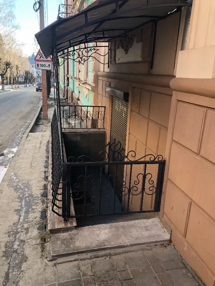 Приміщення, Чернівці: окремий вхід, 220 і 380 В, фото 5