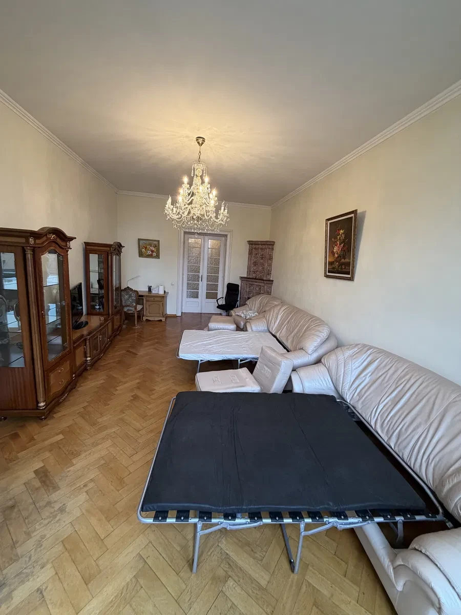 3-кімнатна квартира, Чернівці: світло без відключень, 50 м до Ратуші - фото 2