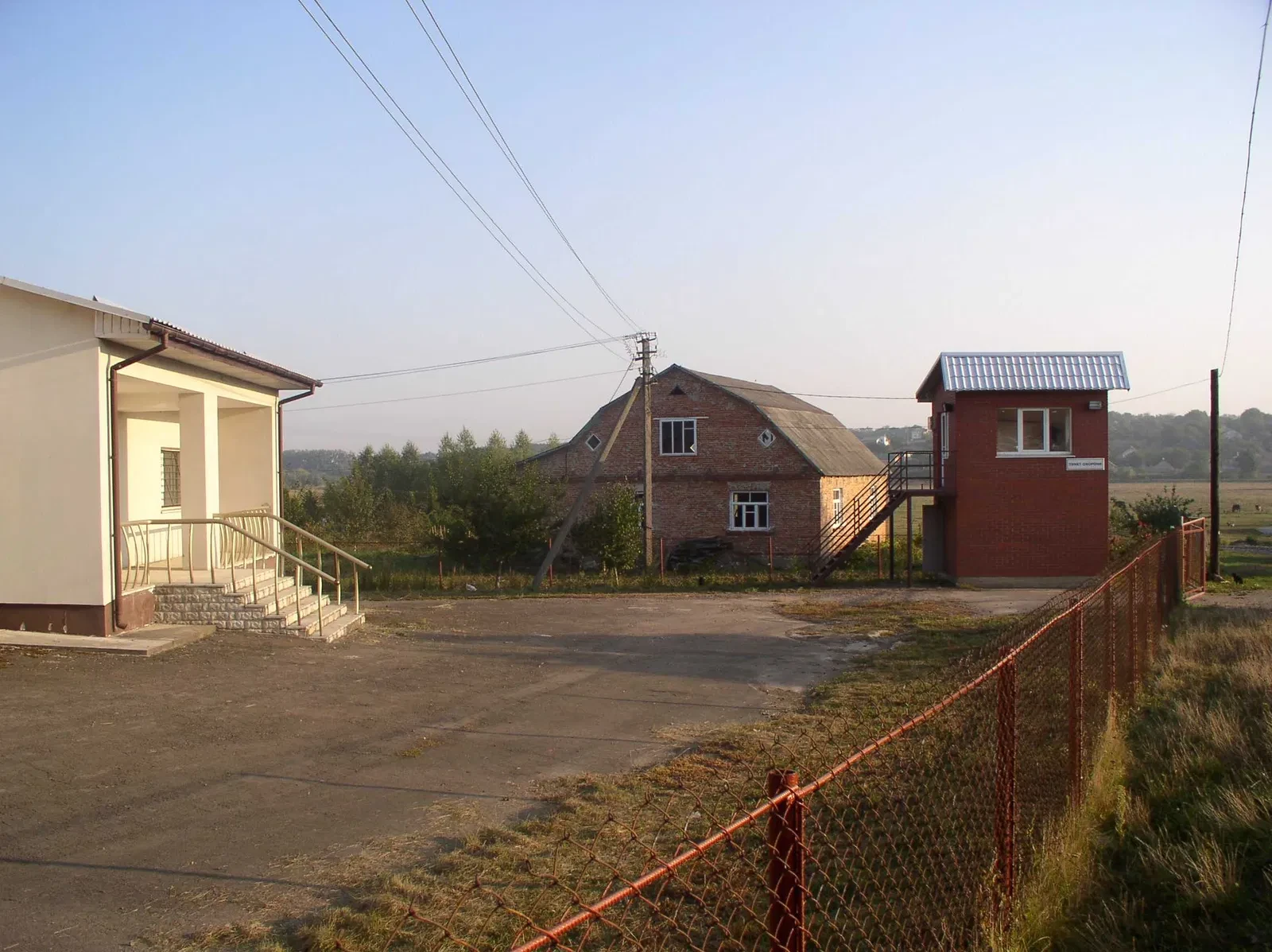 Производственно-складская база, Обаров: рампа, объезд для фур, фото 3