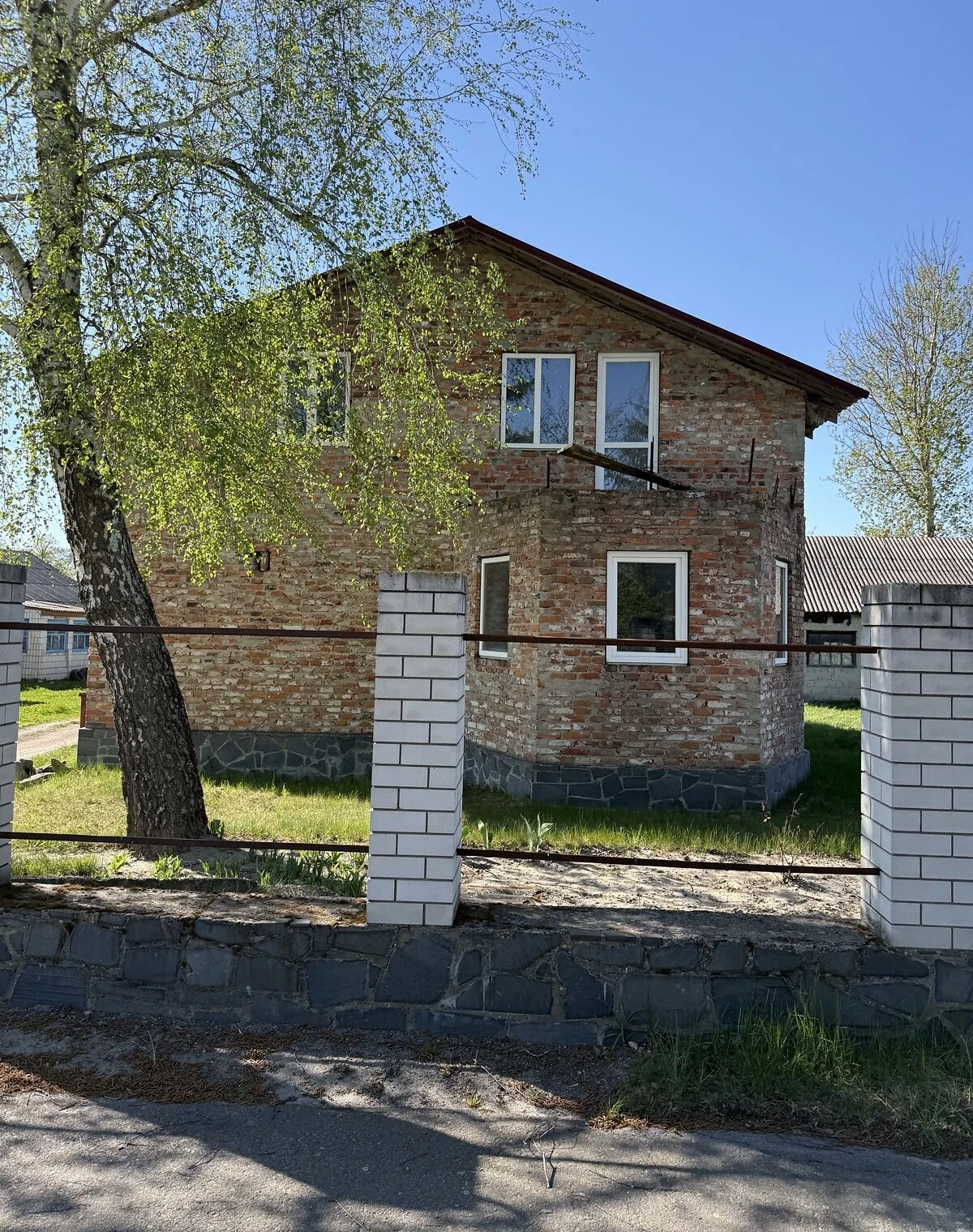 Будинок, Мартинівка: новобудова, гараж, 25 соток