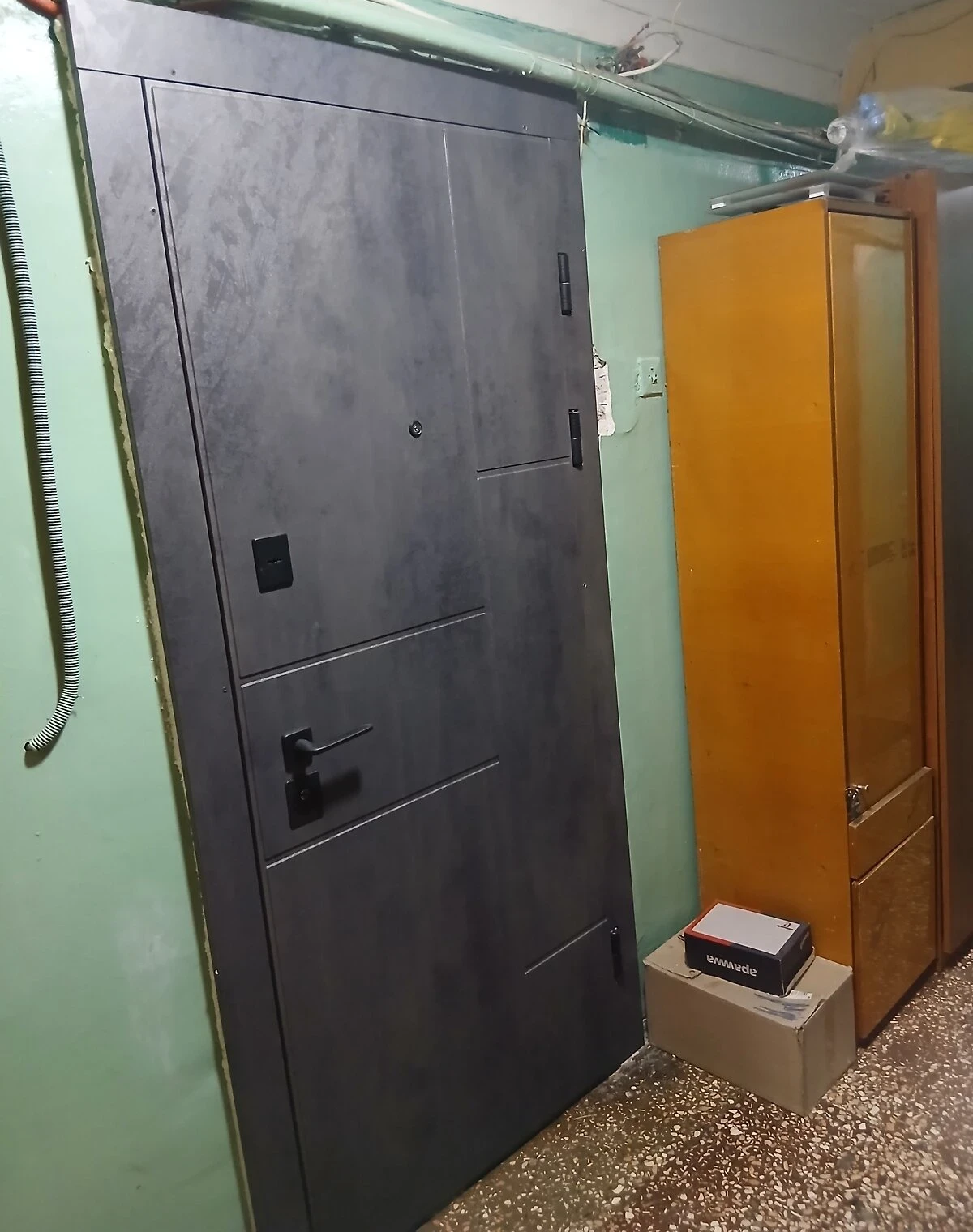 Кімната, Нова Дарниця: резервне живлення, інтернет і вода без світла - фото 3