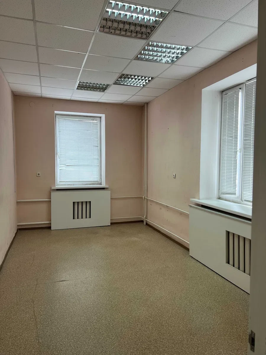 Офис, Коммунарский: кабинеты 12,2-34 м², охрана, парковочное место - фото 2