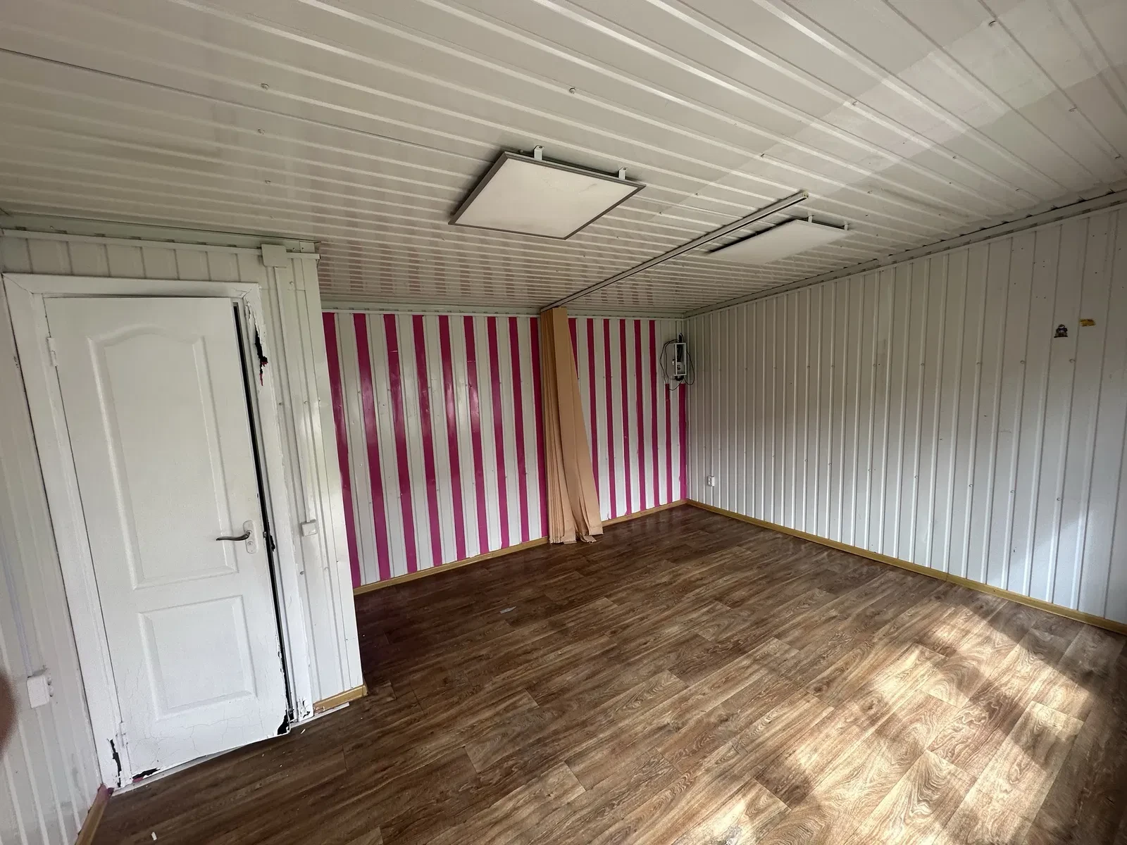 Кіоск, Кам'янець-Подільський: біля АТБ, санвузол, фото 2