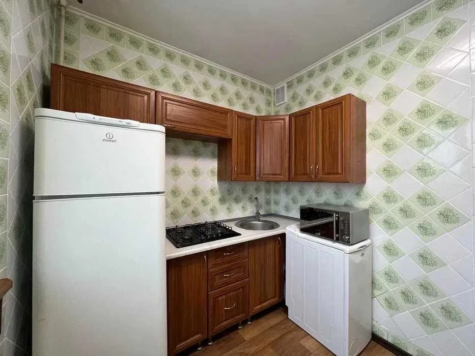 4-кімнатна квартира, 522-й мікрорайон: капремонт, 5 хв до метро Студентська, фото 2