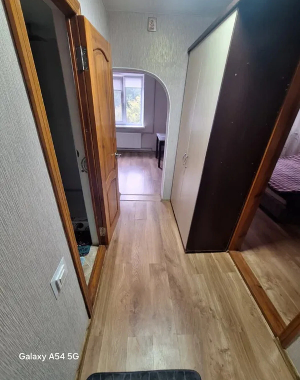 1-кімнатна квартира, Ізюм: євроремонт, балкон/лоджія - фото 1