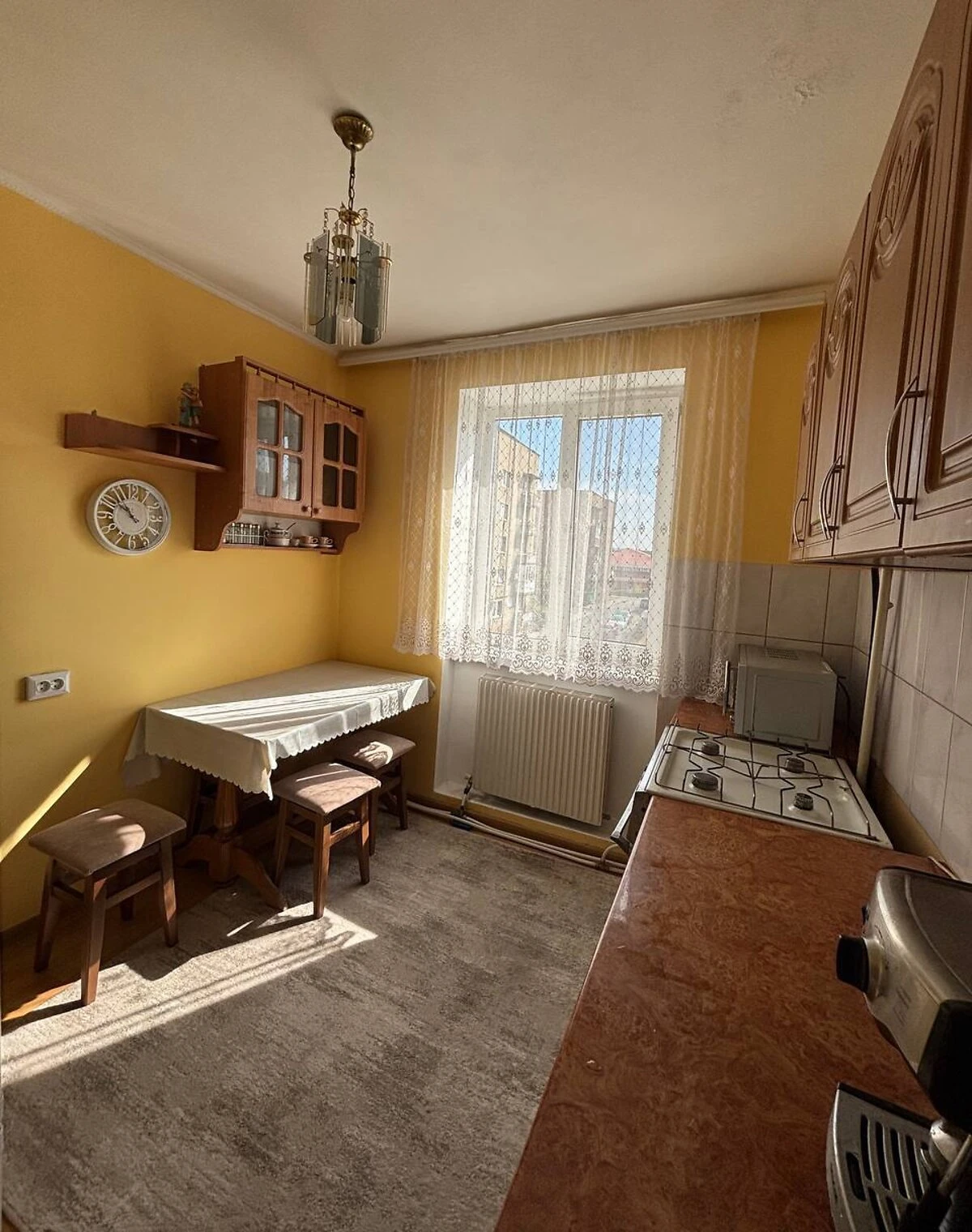 2-кімнатна квартира, Тячів: цегляний будинок, газове опалення - фото 3