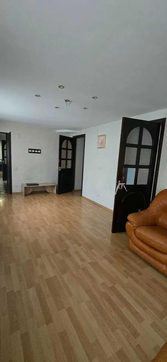 Будинок, Бердичів: 3 сотки, біля 8-ї школи, працює інтернет - фото 3