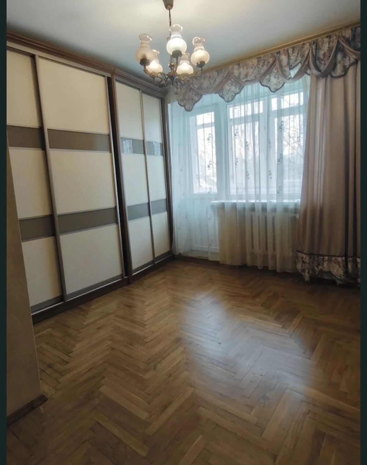 3-кімнатна квартира, Польова: закріплене паркомісце, укриття в будинку - фото 3