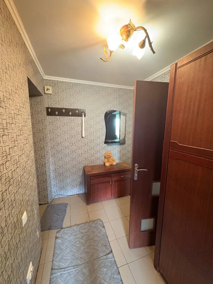 1-кімнатна квартира, Луцьк: косметичний ремонт, меблі та техніка - фото 2
