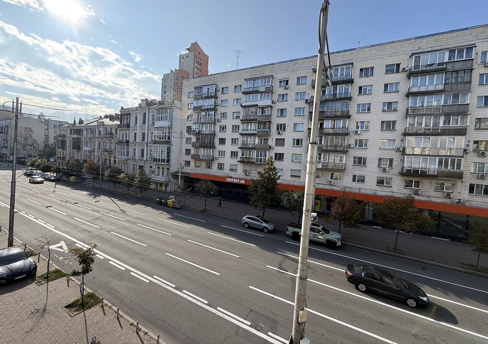 2-кімнатна квартира, Печерський: дизайнерський ремонт, стелі 3,8 м - фото 2