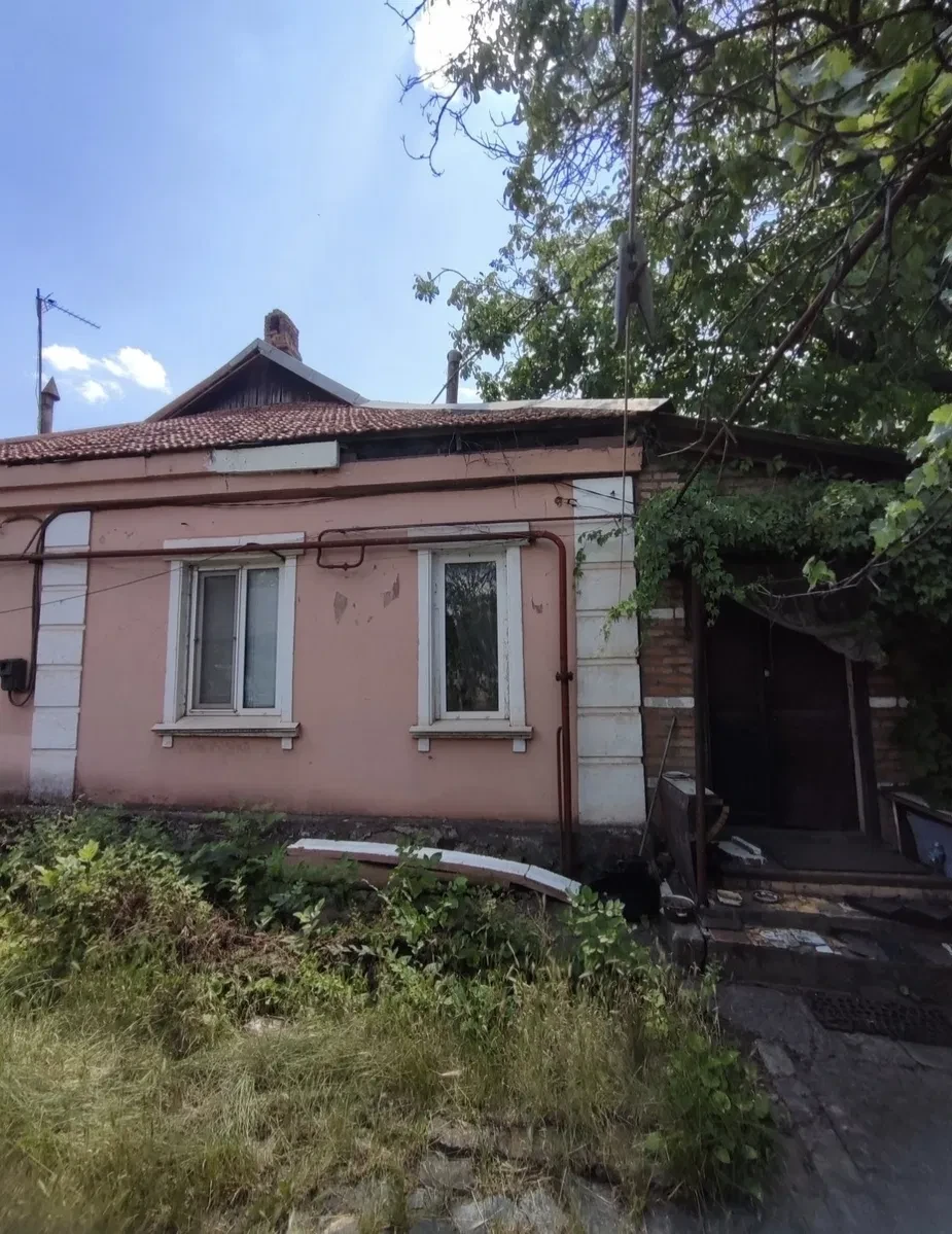Коттедж, Покровский: гараж, 6 соток, газовое отопление