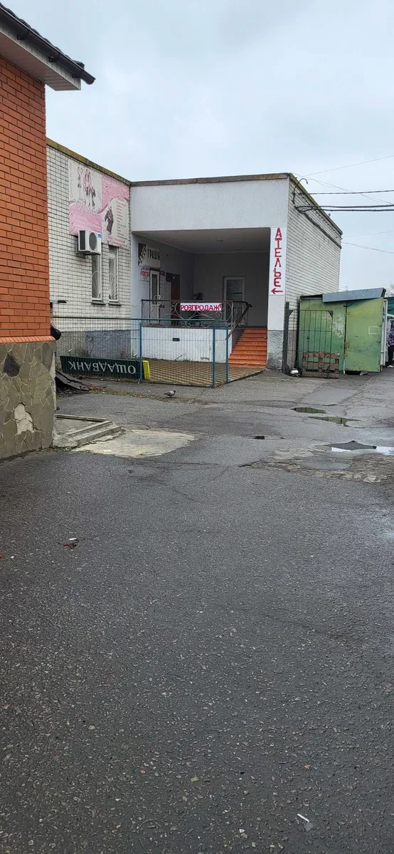 Помещение, Миргород: центр города, подвал 800 м², ремонт - фото 3