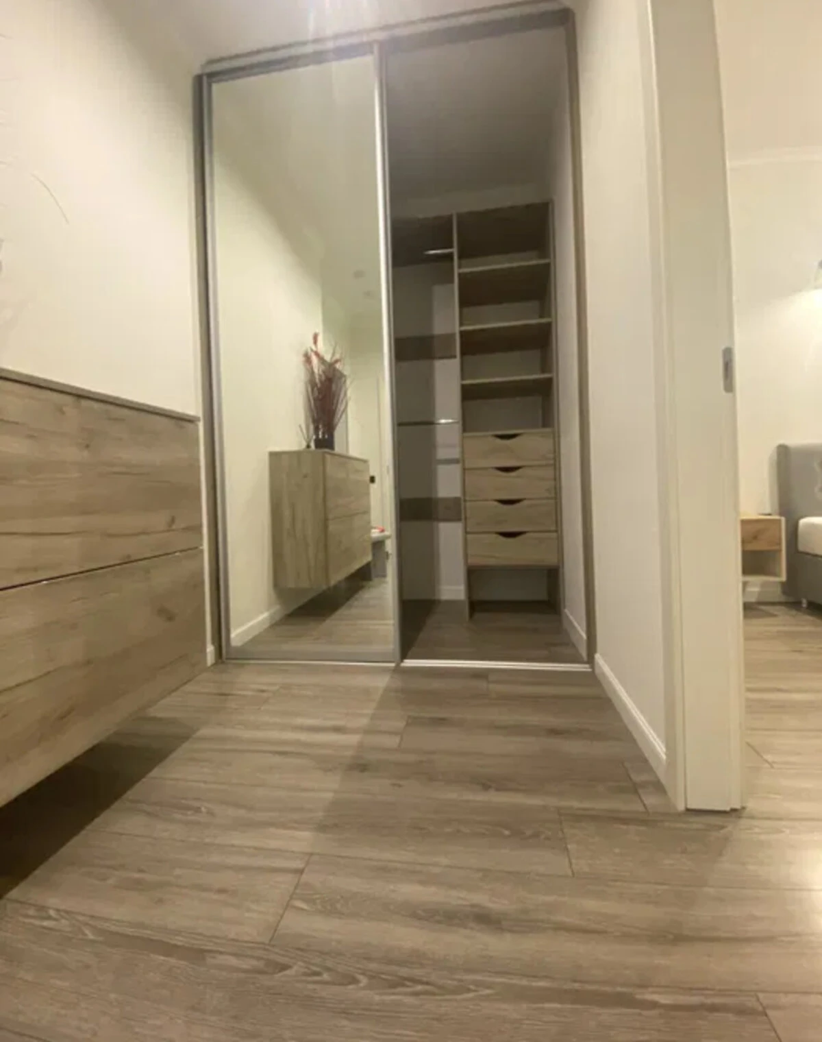 1-кімнатна квартира, Харківський Масив: євроремонт, кухня 16 м², фото 4