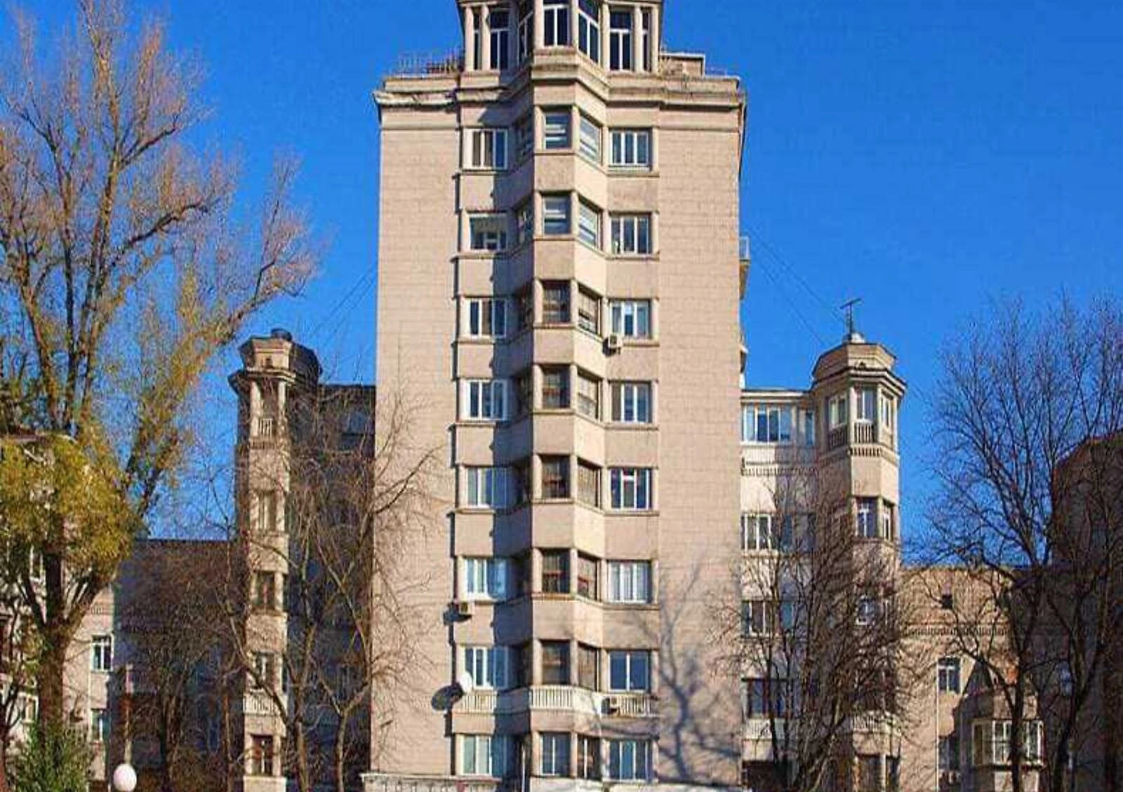 2-кімнатна квартира, Печерськ: укриття в будинку, автономна котельня
