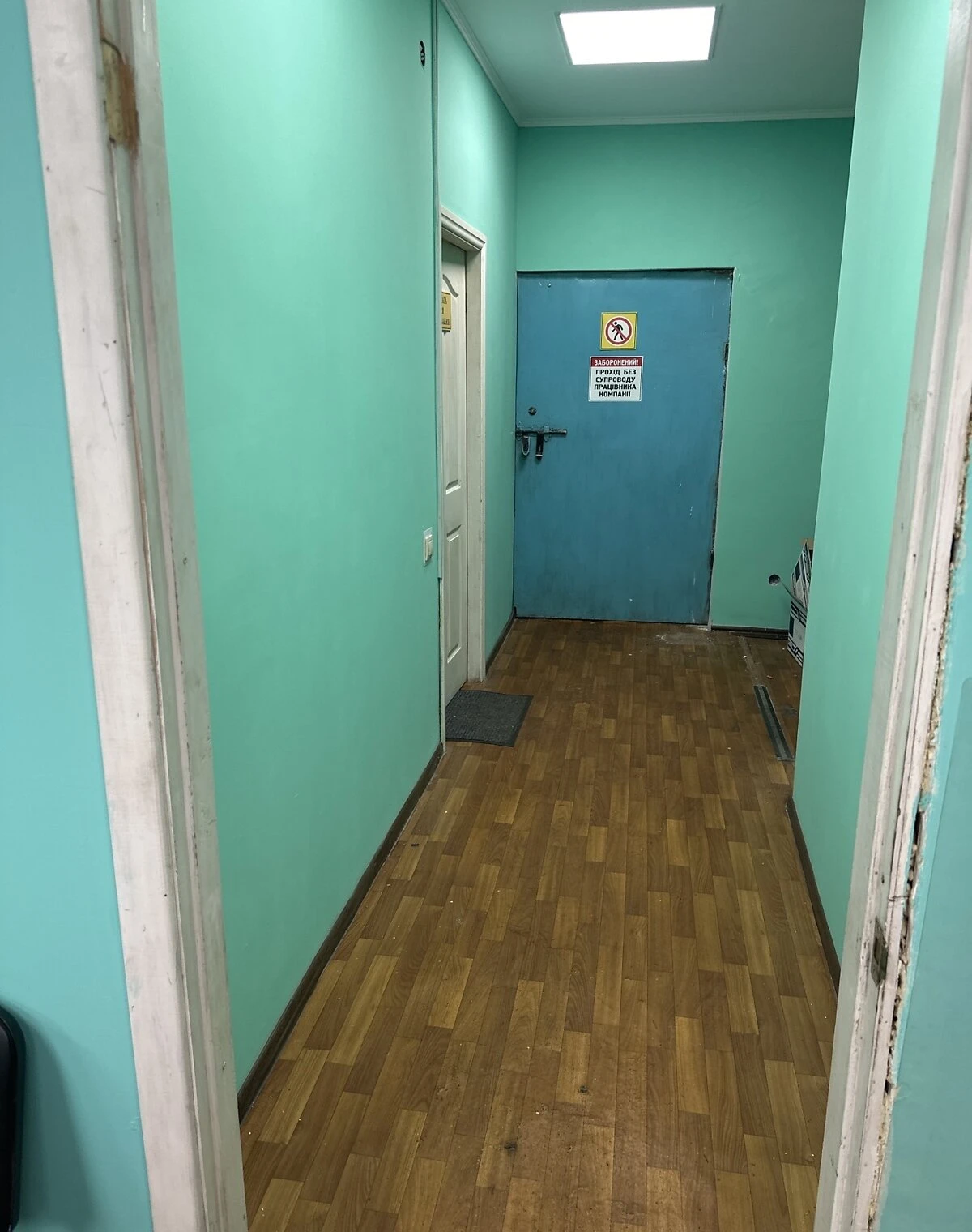 Помещение, Шулявка: под СТО, отопление без света, отдельное здание, фото 5