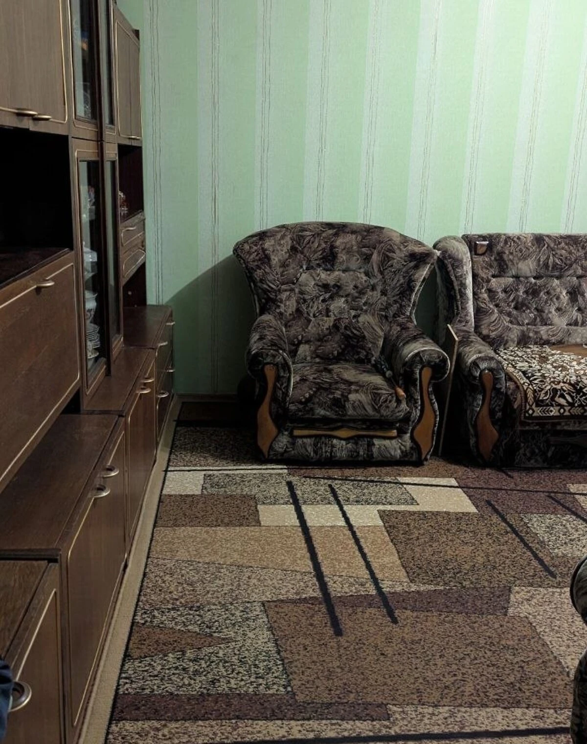 2-кімнатна квартира, Ромни: бойлер, роздільний санвузол