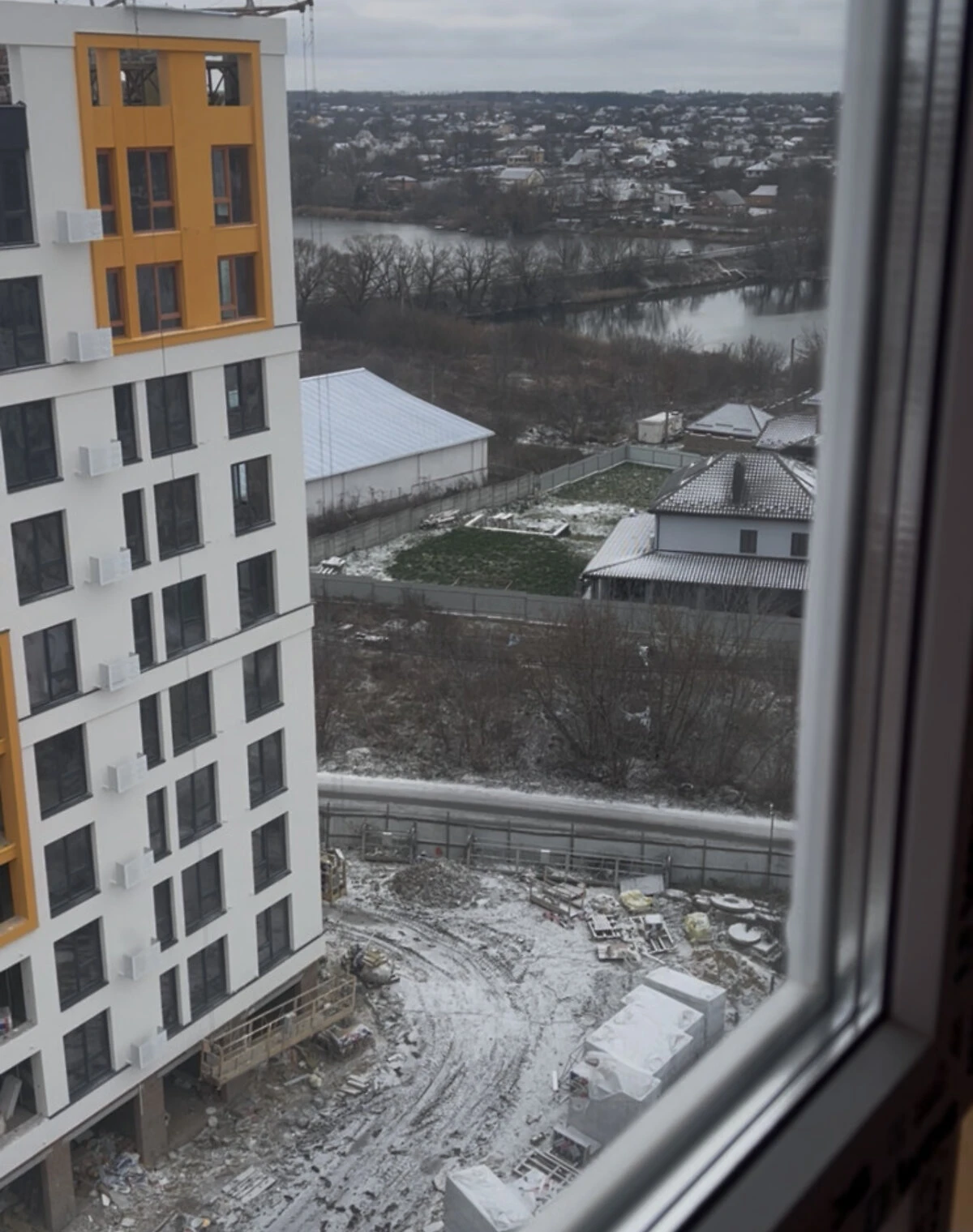 2-кімнатна квартира, Замостя: тераса, панорамні вікна, укриття - фото 1