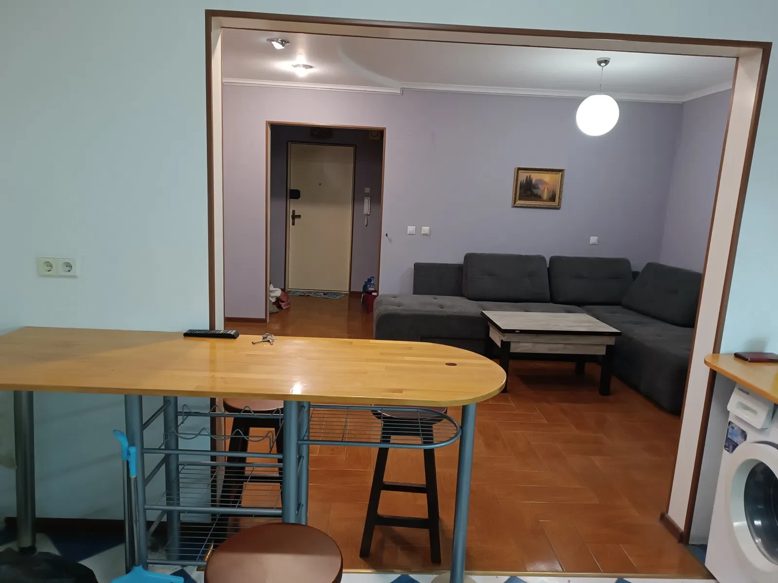 3-кімнатна квартира, Дарницький: хол 30 м², 6 хв до метро Позняки - фото 2