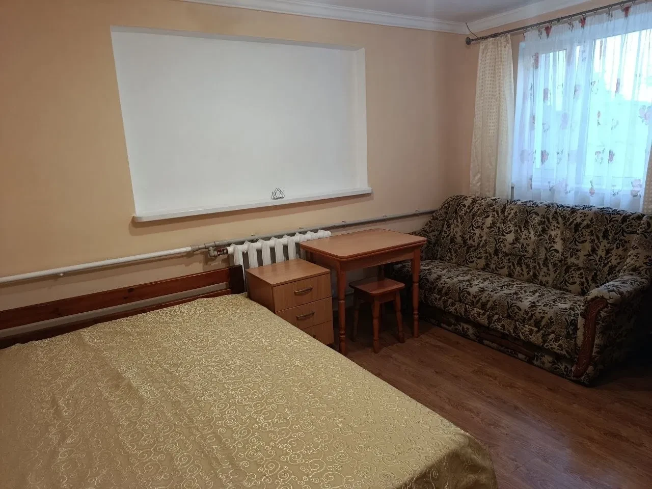 1-кімнатна квартира, Петропавлівська Борщагівка: з меблями, без тварин - фото 1