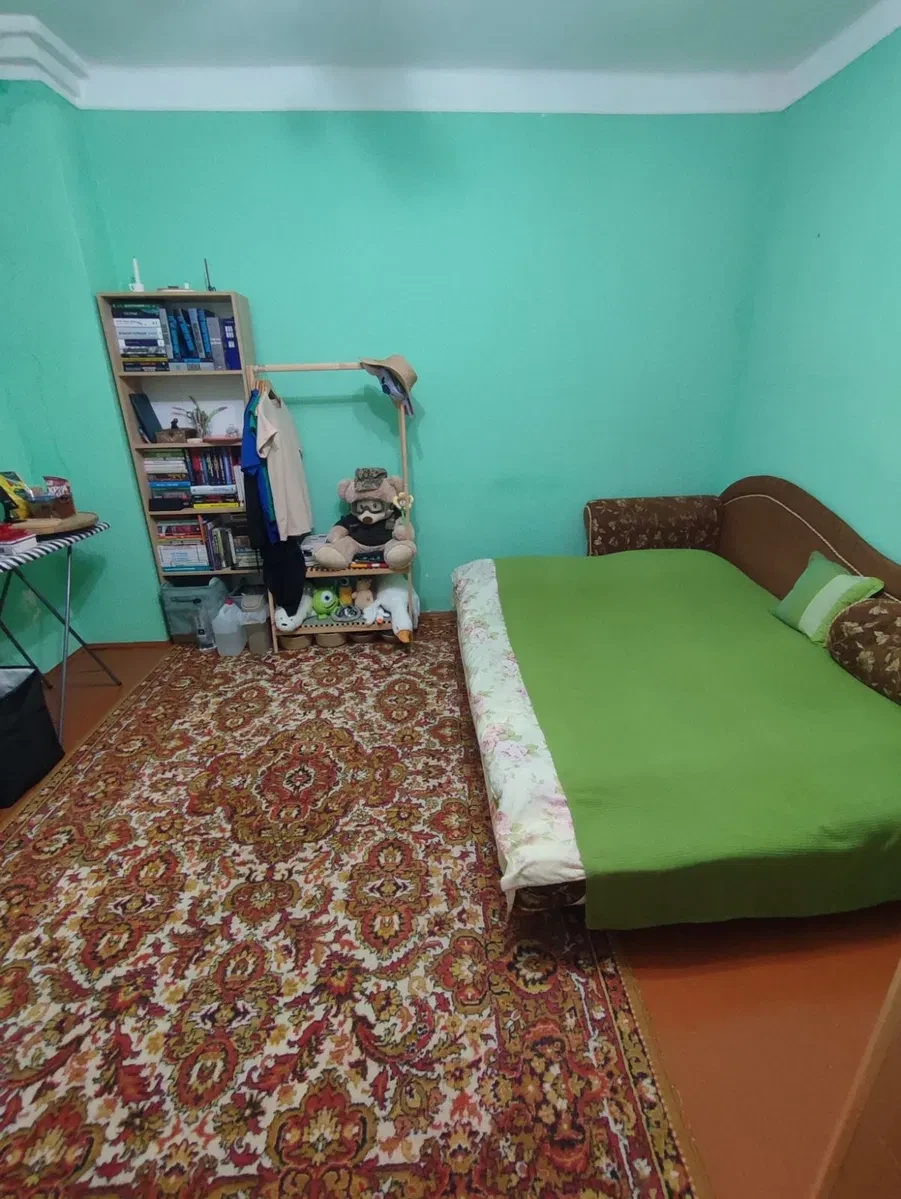 1-кімнатна квартира, Чернівці: окремий двір, садок, фото 4