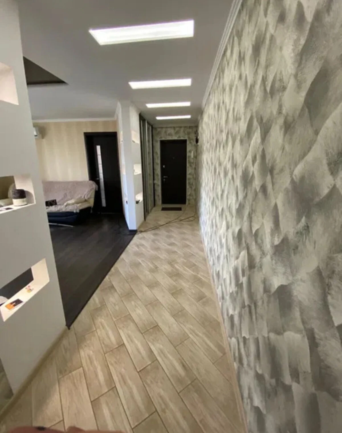 3-комнатная квартира, Павлоград: евроремонт, закреплённое парковочное место - фото 2