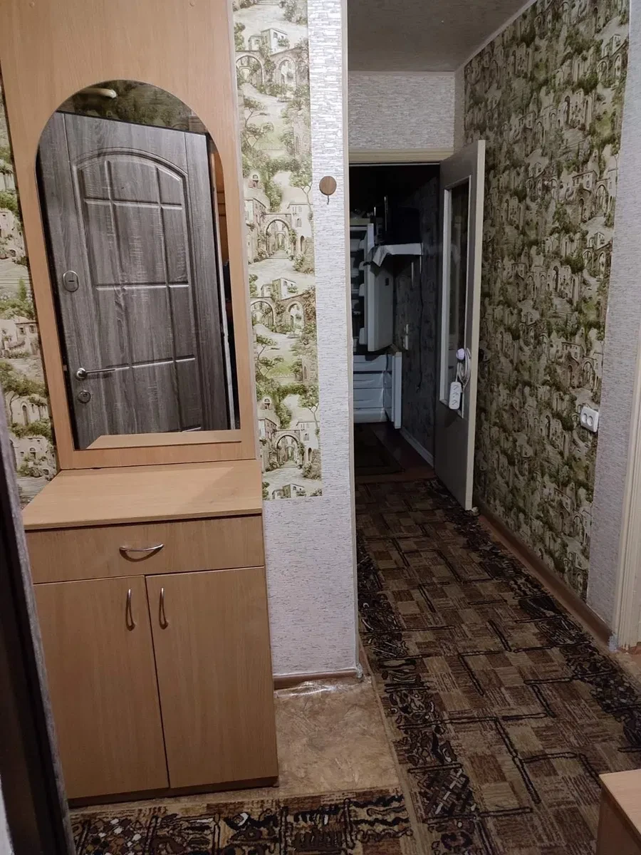 1-кімнатна квартира, Комунарський: косметичний ремонт, меблі, фото 5