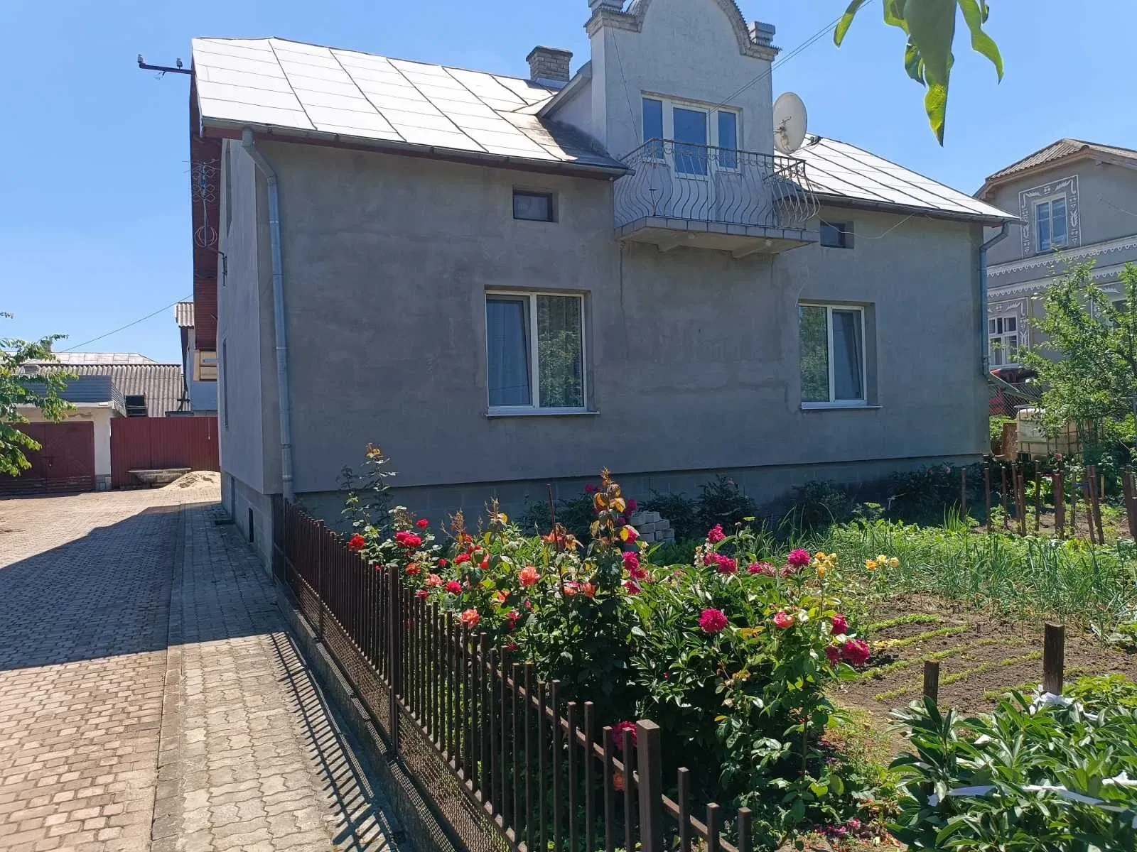 Будинок, Хоростків: для великої родини, гараж, доглянуте подвір’я - фото 1